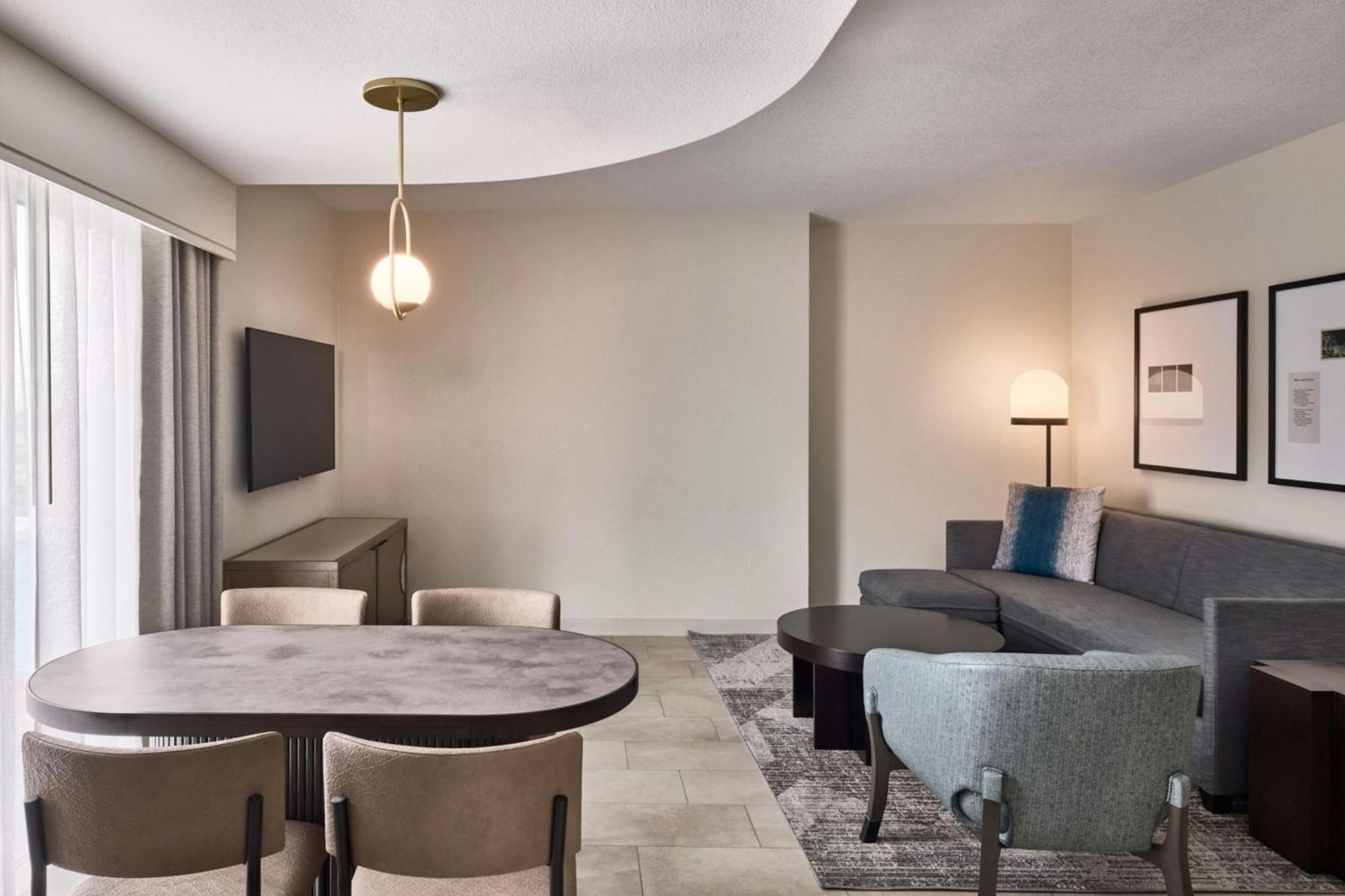 Renaissance Phoenix Glendale Hotel & Conference Center Экстерьер фото